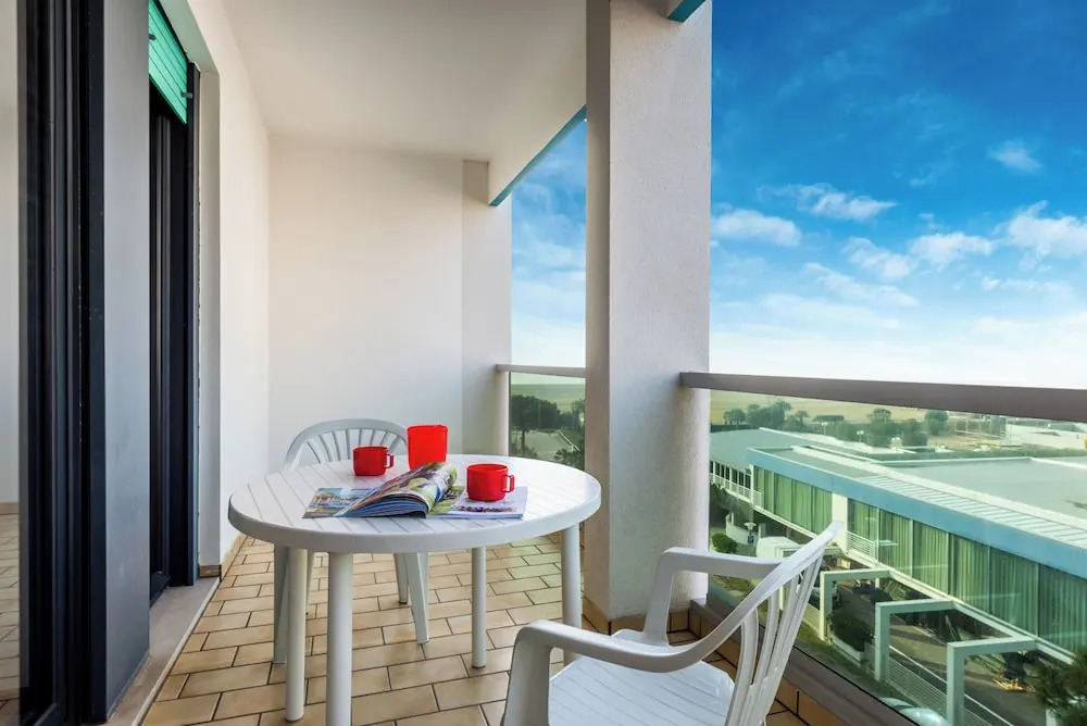 Modern Seafront Apartment With Pool and Terrace