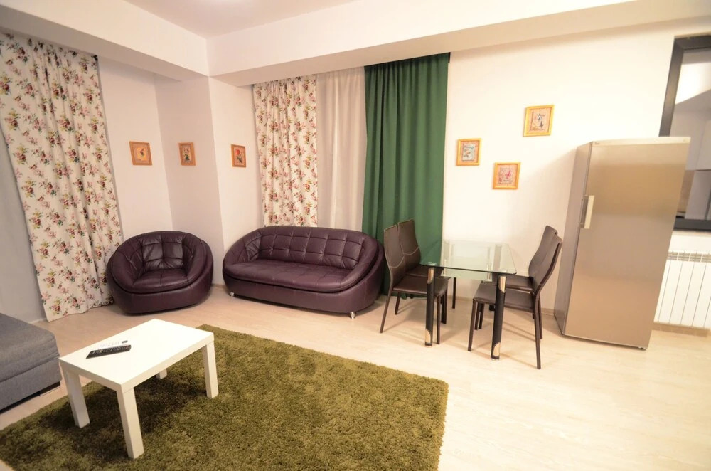 Uptown Residence Apartments