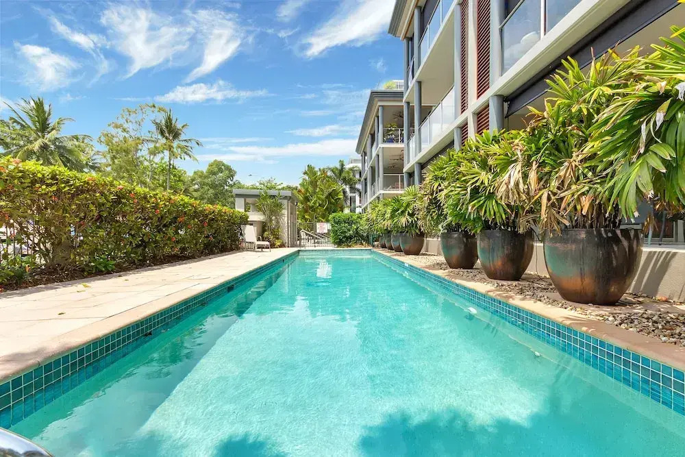 Peponi 4 - Beachfront Apartment