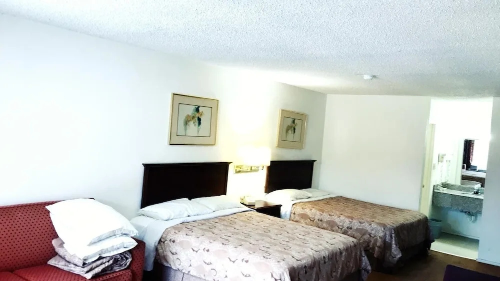 Executive Inn