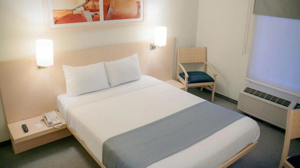 City Express Saltillo Sur