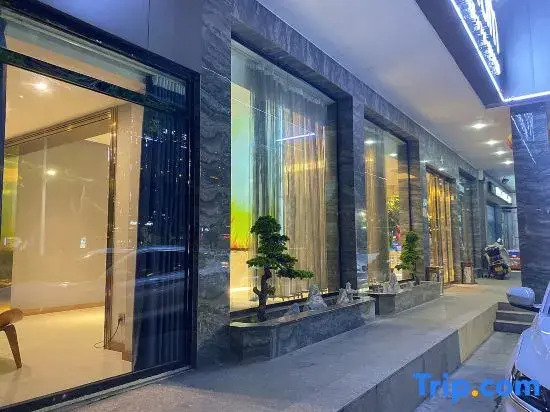 7Days Inn Hotel (Songzi Gaocheng Avenue)
