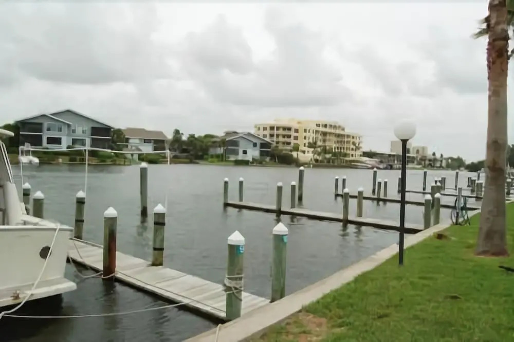 Fisherman's Cove - A207 1 Bedroom 1 Bathroom Apts
