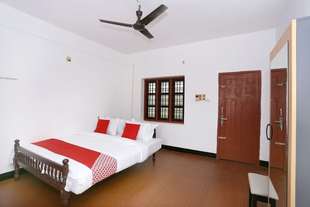 SPOT ON 45302 Kaveri Tourist Home