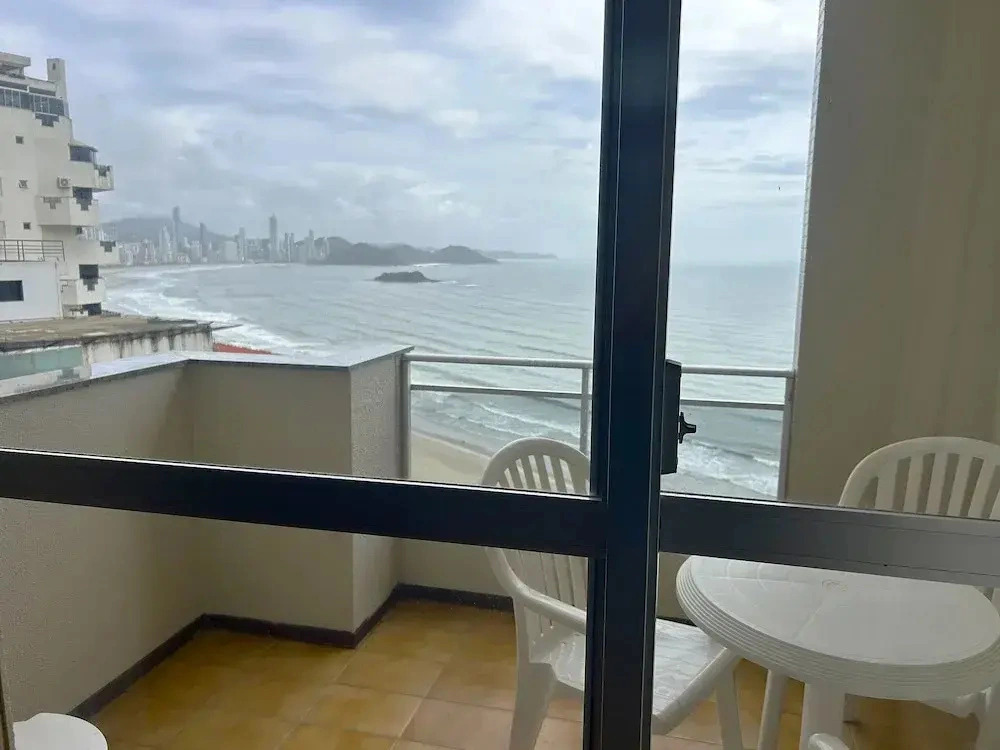 Your Stay by the Seaside in the Best Location of BC - Cets