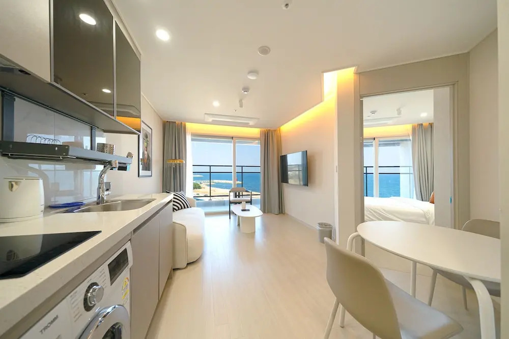 DIAMER Hotel Sokcho