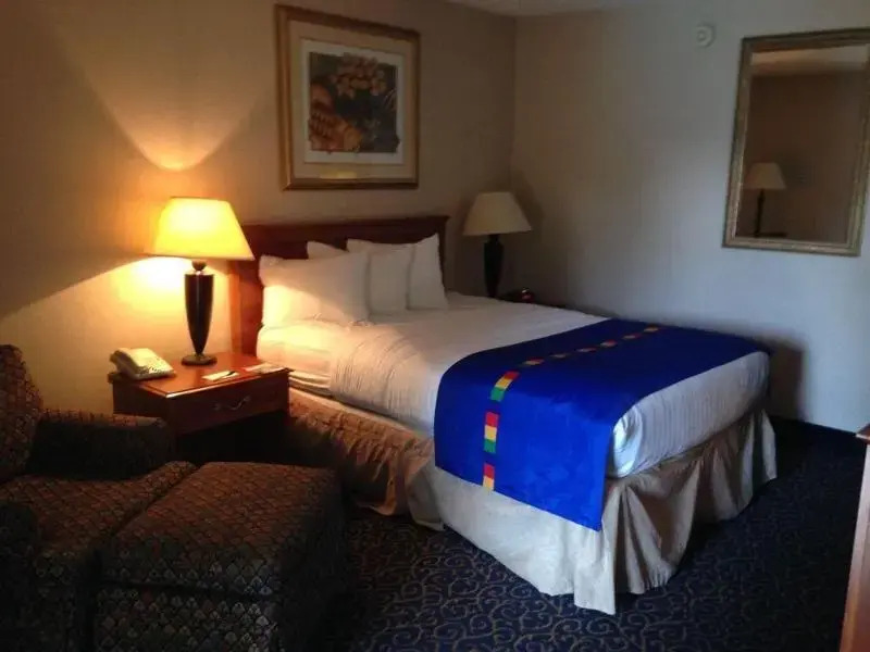 Park Inn Harrisburg West, PA