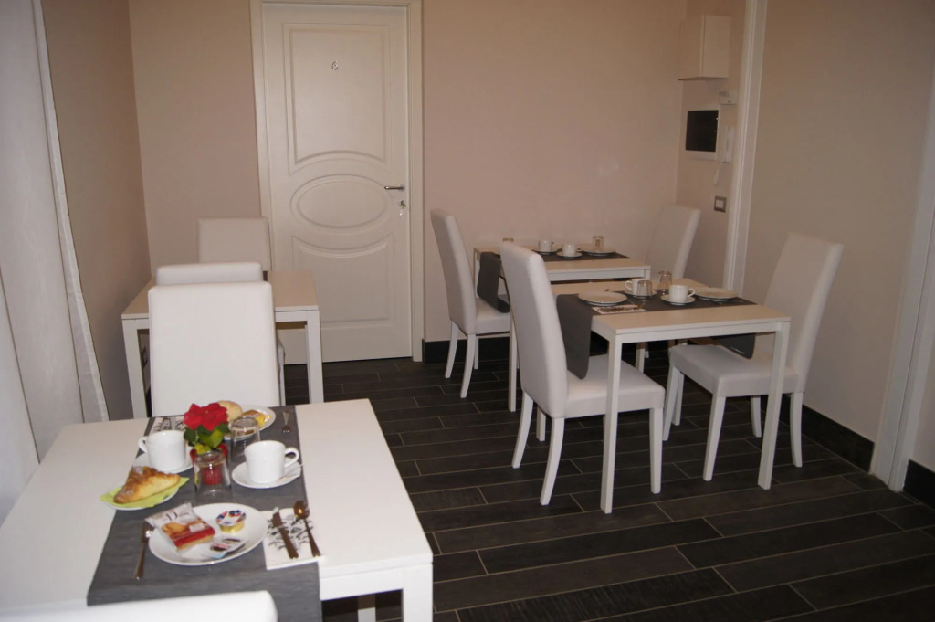 Arch Rome Suites
