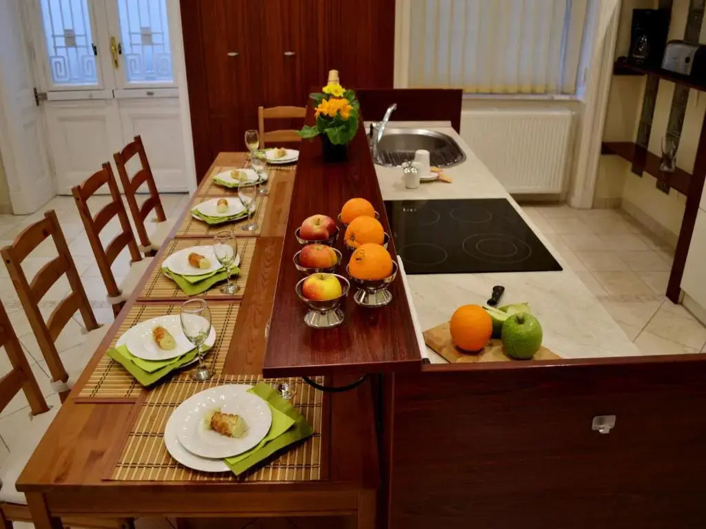 Gabriel Apartment