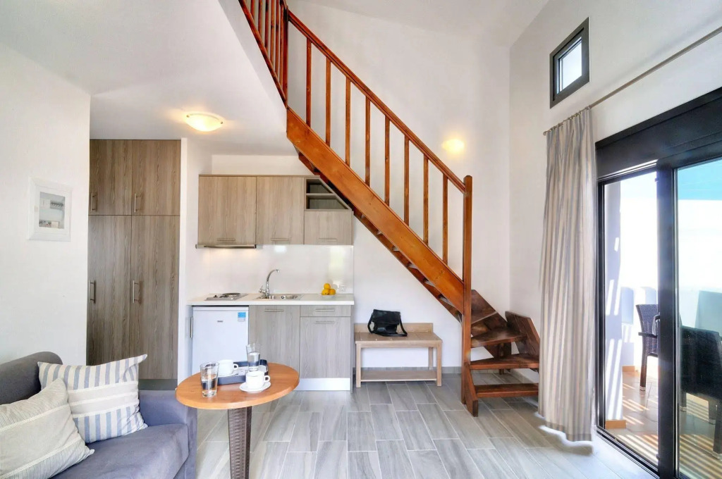 Mirtos Hotel