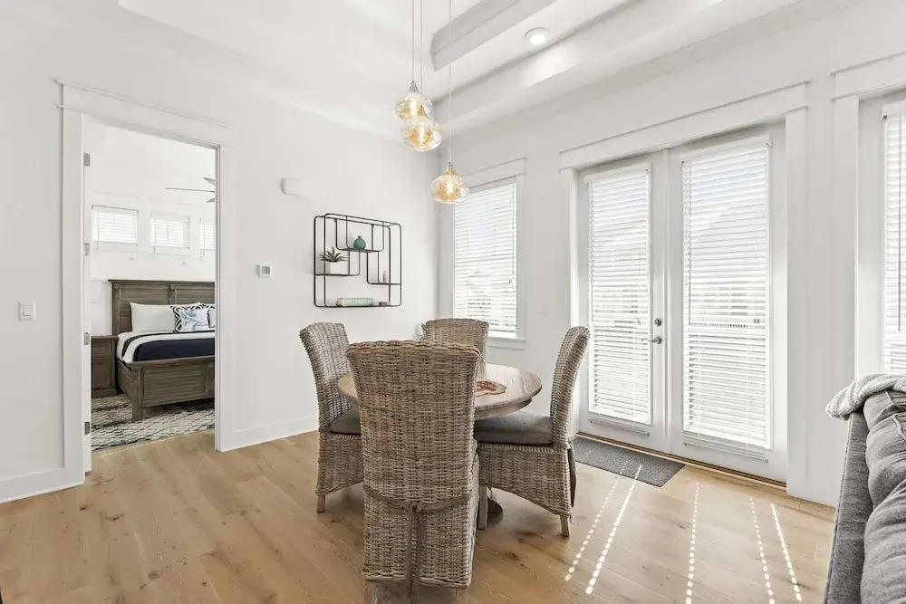 Rhema Beach Haus 2BR Luxury Retreat