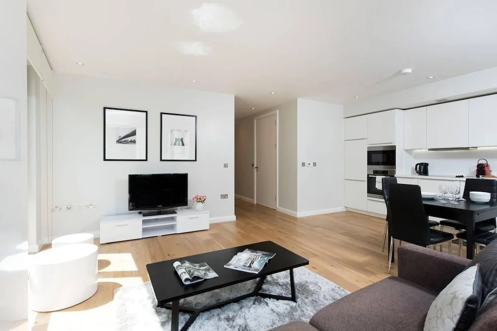 Sleek 1 Bedroom in the Heart of Central London