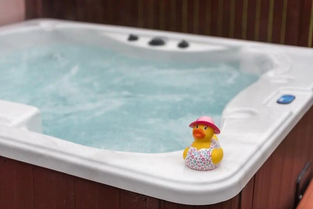 Bluebell Lodge 5 with Hot Tub