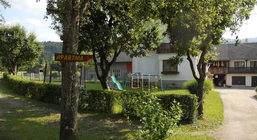 Apartments Pr Fajfarju