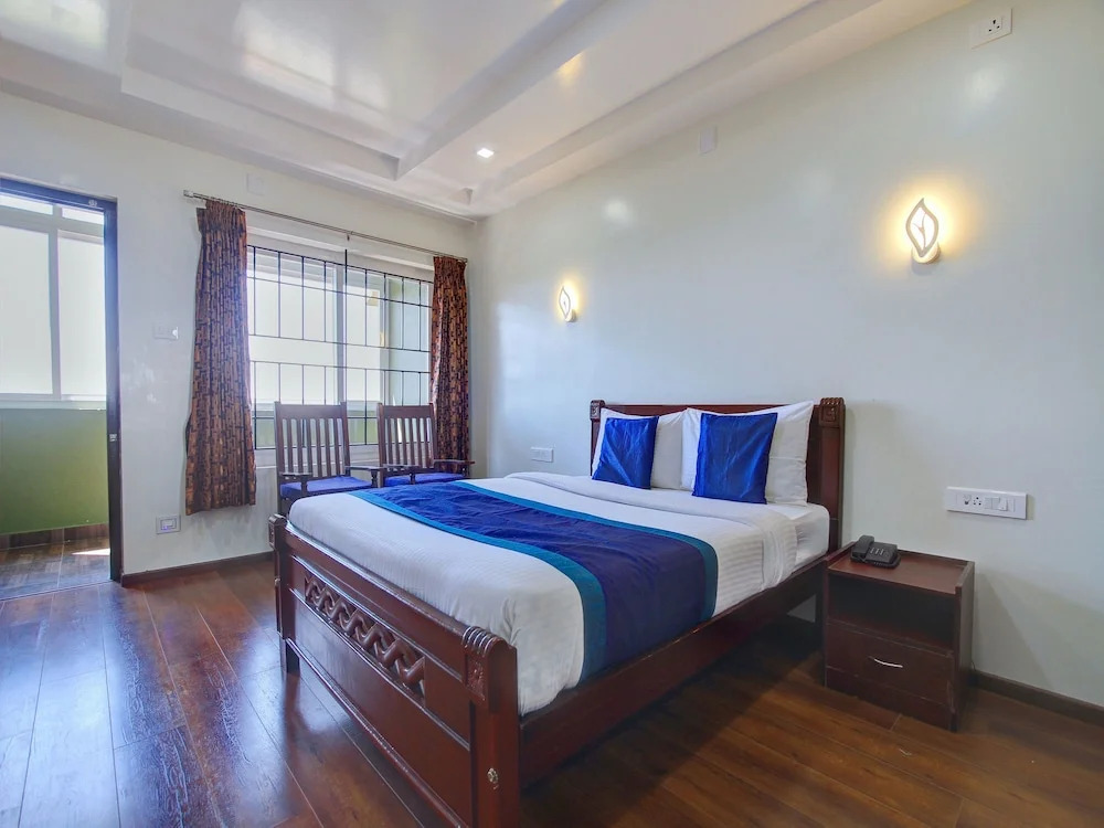 OYO 8732 Hotel Ultimate