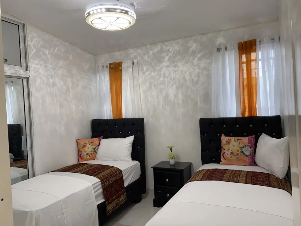 7DR Apt in Prime Location Near Monumental Area