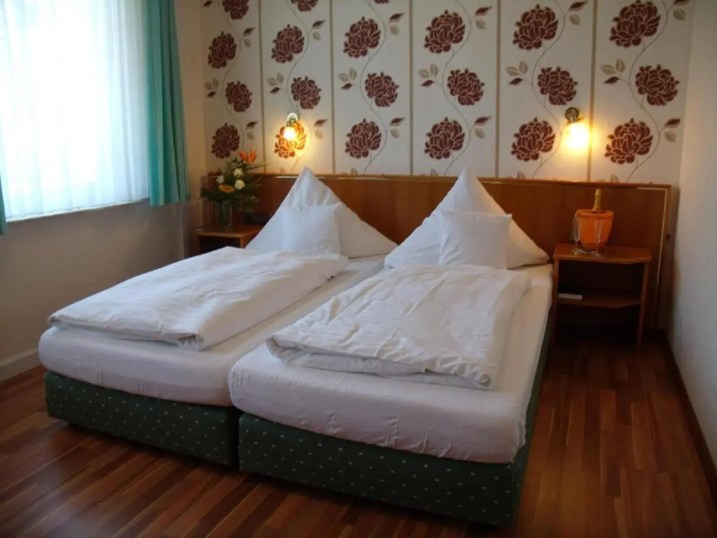 Landhotel Zum Niestetal