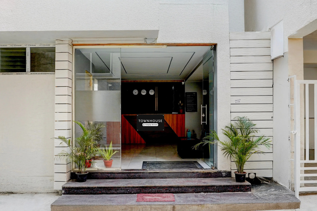 Super Townhouse Marathahalli Near Sri Nagalingeshwar Swamy Temple Formerly Hotel Avenue