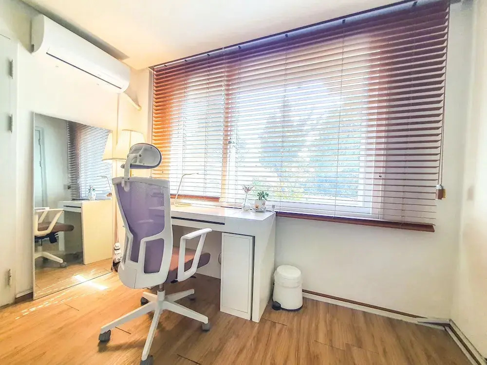 SG Tailored Service Home 5 Min Walk from Metro