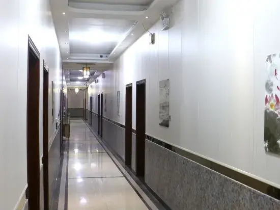 Chengcheng Tingzhu Business Hotel