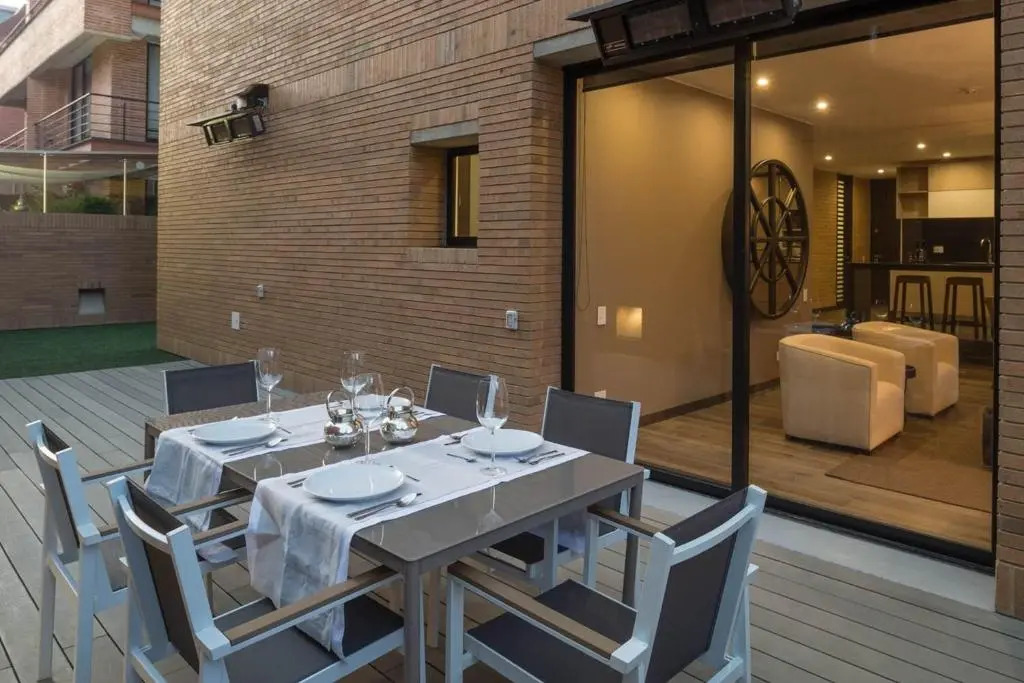 Attik Luxury Apts