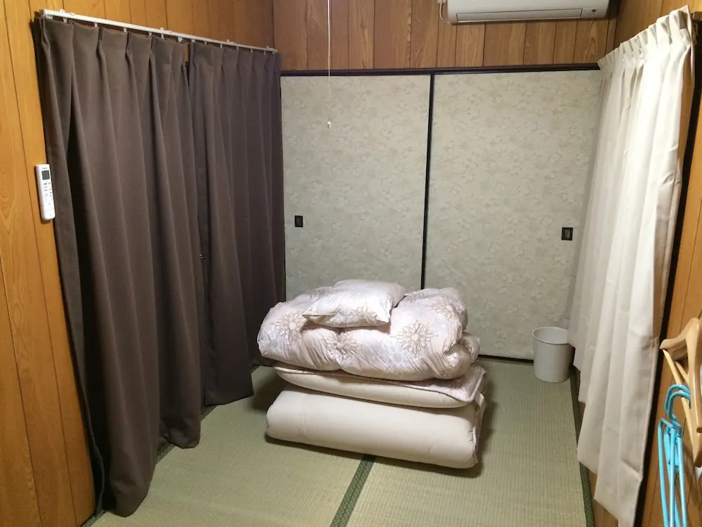 Guest House Genza - Hostel