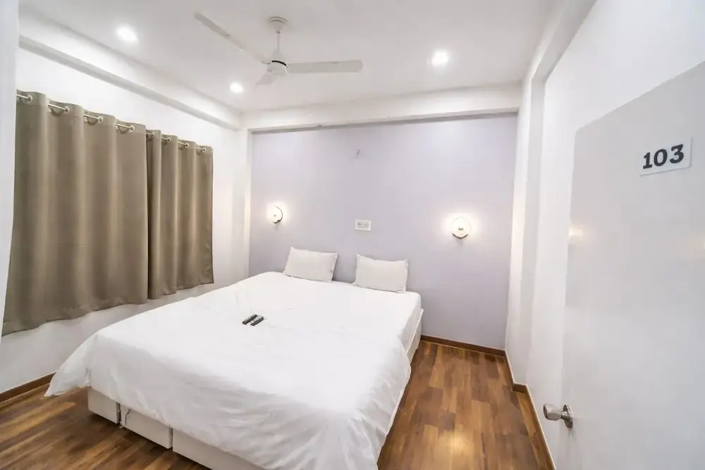 Hotel O FOURTEEN