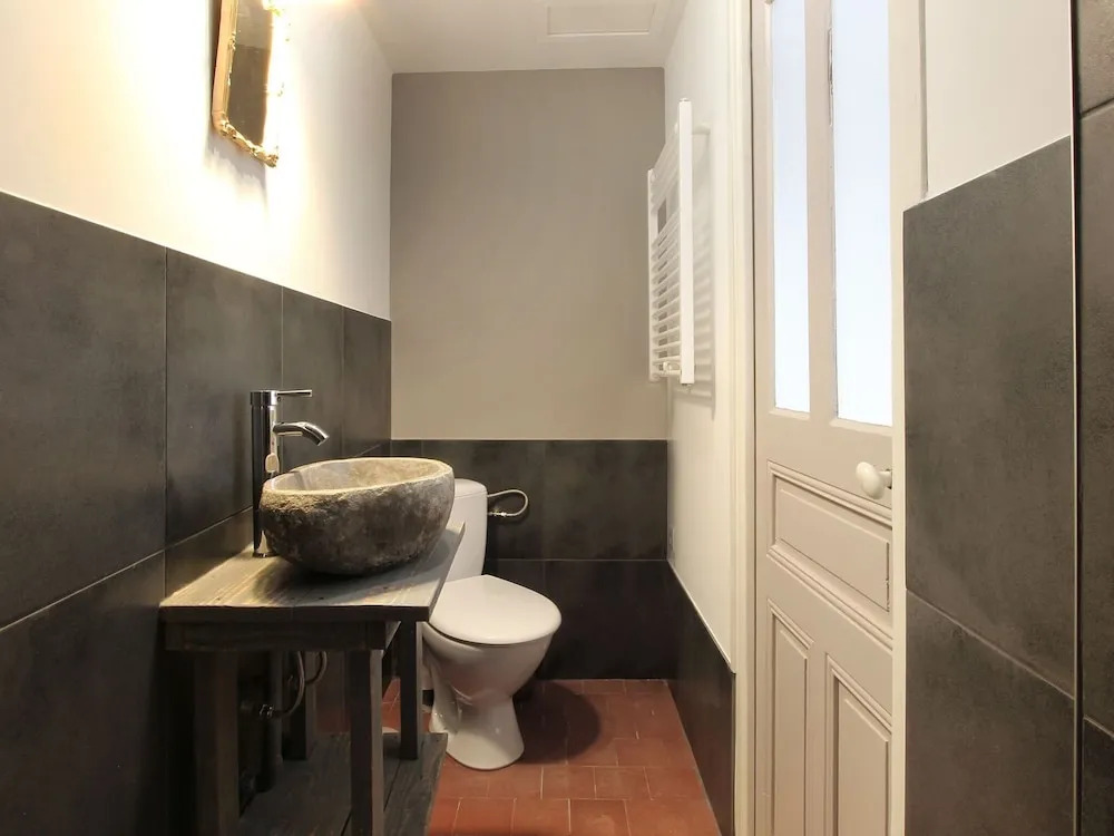 Countryside Holiday Home in Poil With Private Garden