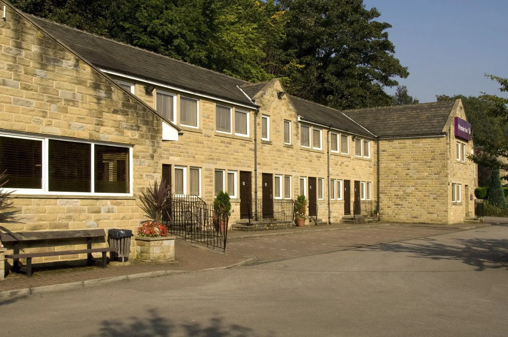 Premier Inn Halifax South