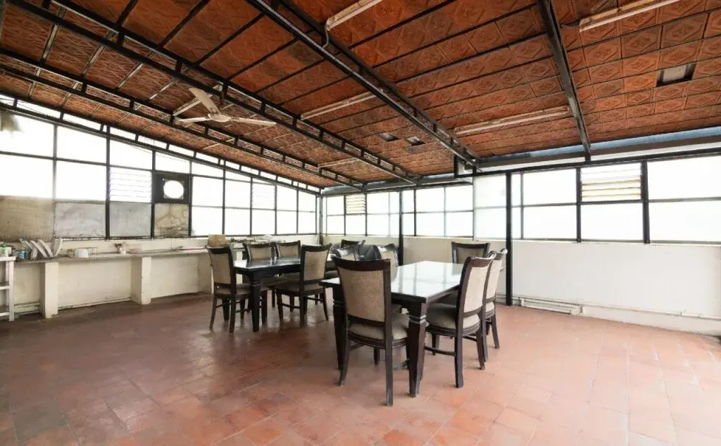 CAPITAL O 432 Hotel Victoria Heights