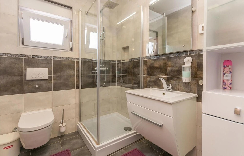 Stunning Apartment in Bibinje With 3 Bedrooms, Wifi and Outdoor Swimming Pool
