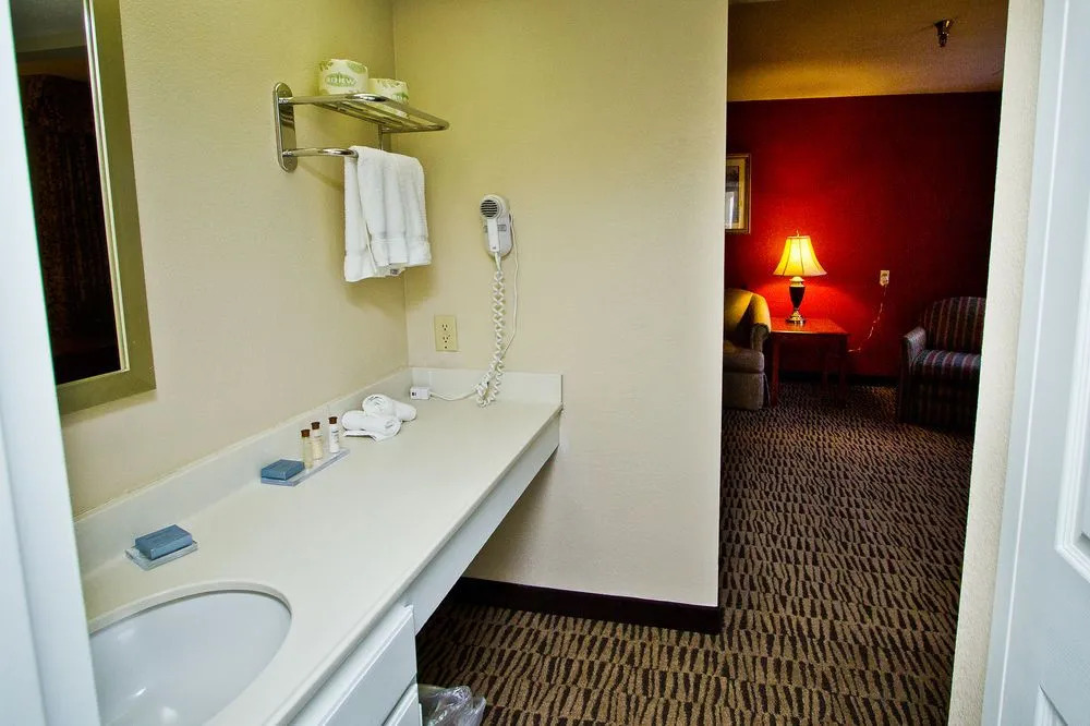 Hawthorn Suites By Wyndham Omaha Central
