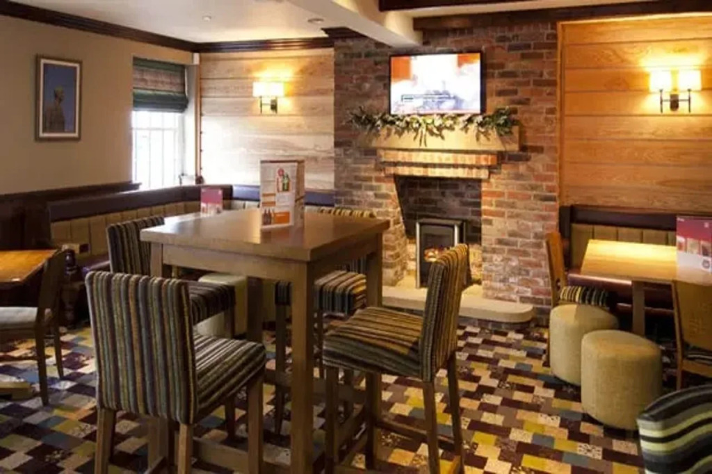 Premier Inn Edinburgh Leith Waterfront