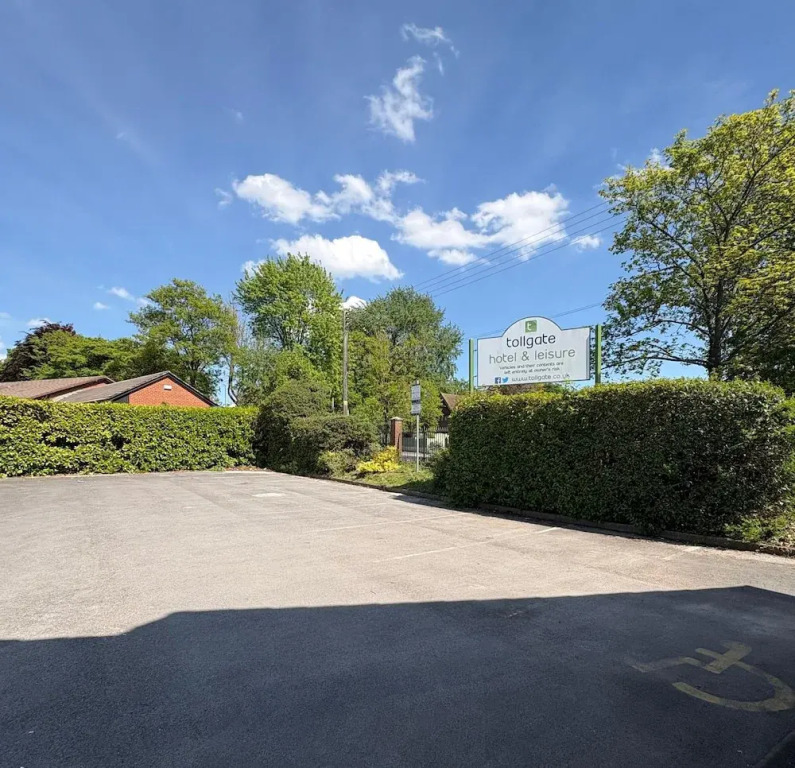 Tollgate Hotel & Leisure