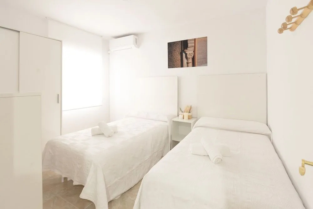 Surtrip Apartamentos - Tortola I