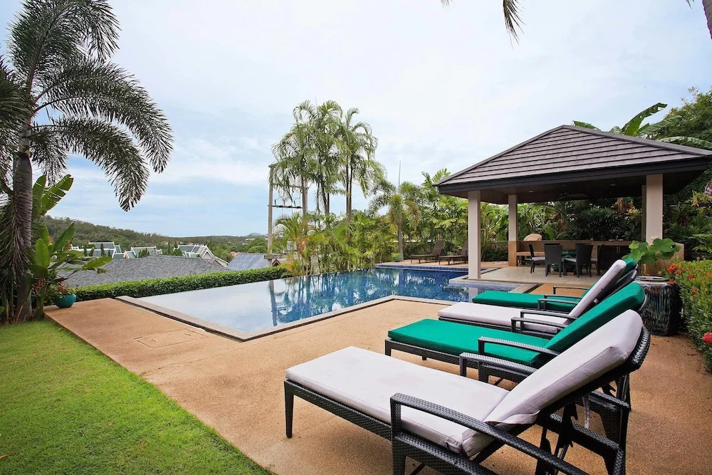 Villa Morakot 6 Bed Classy Property with In House Chef