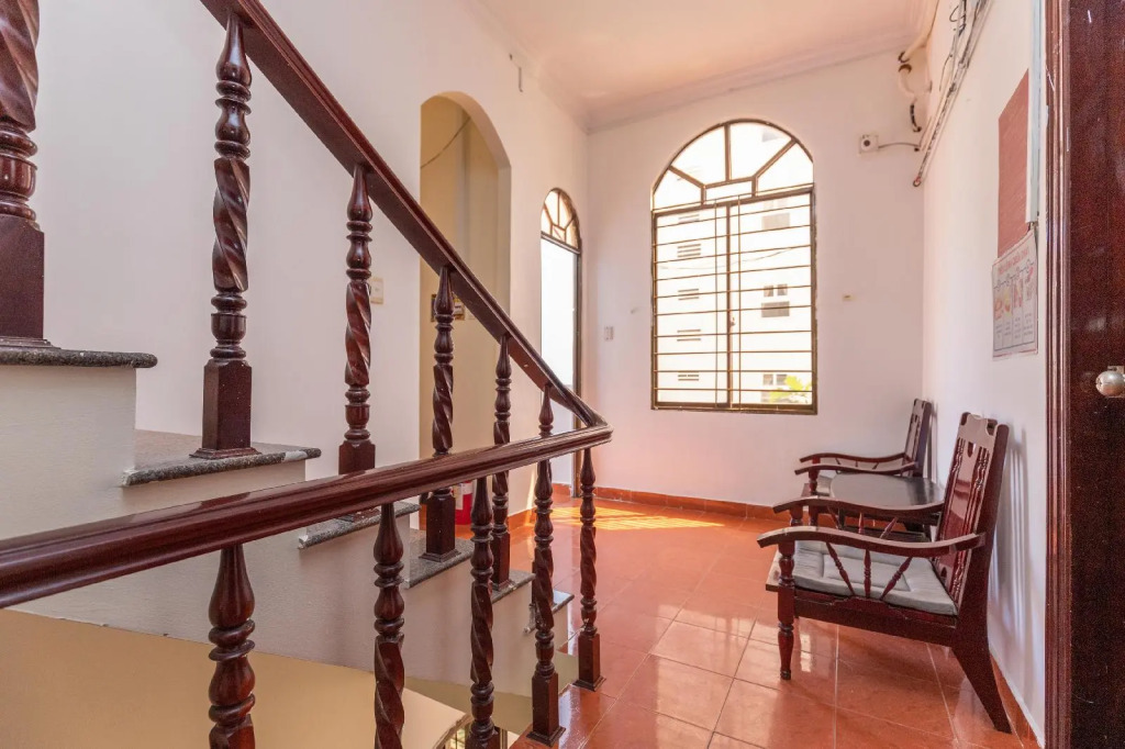 OYO 522 Acasa Hotel