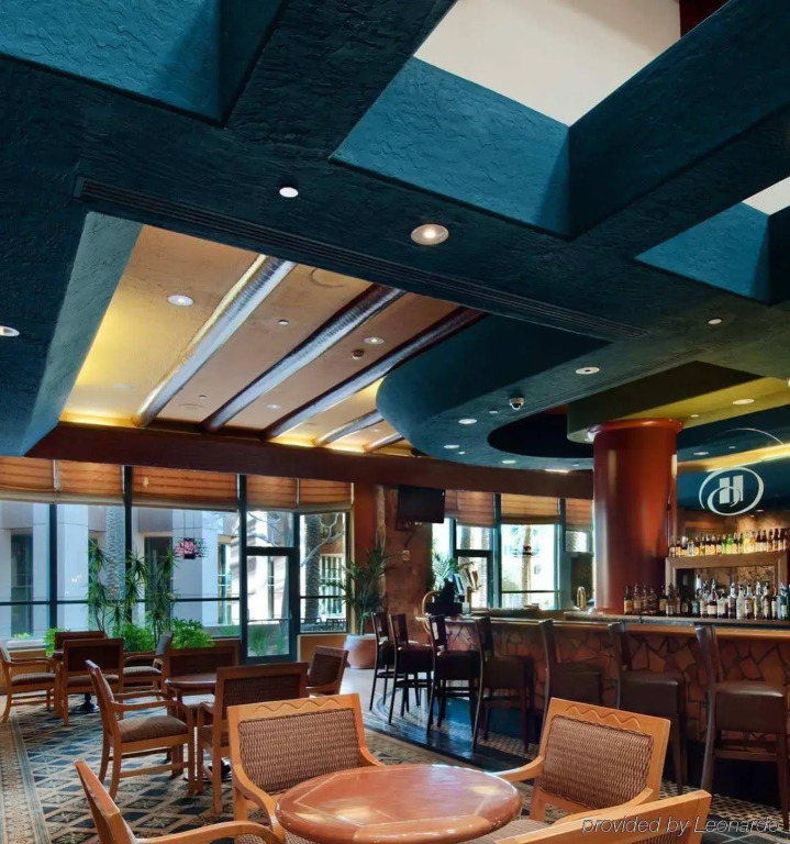 Embassy Suites by Hilton Phoenix Downtown North