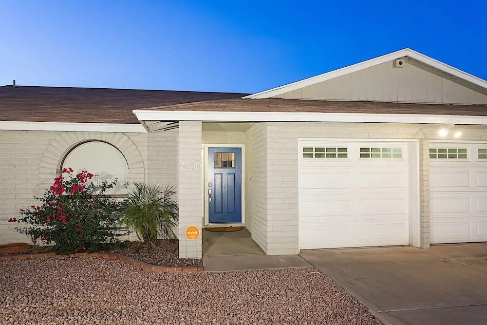 Soaking Up the Sun 3BR by Casago