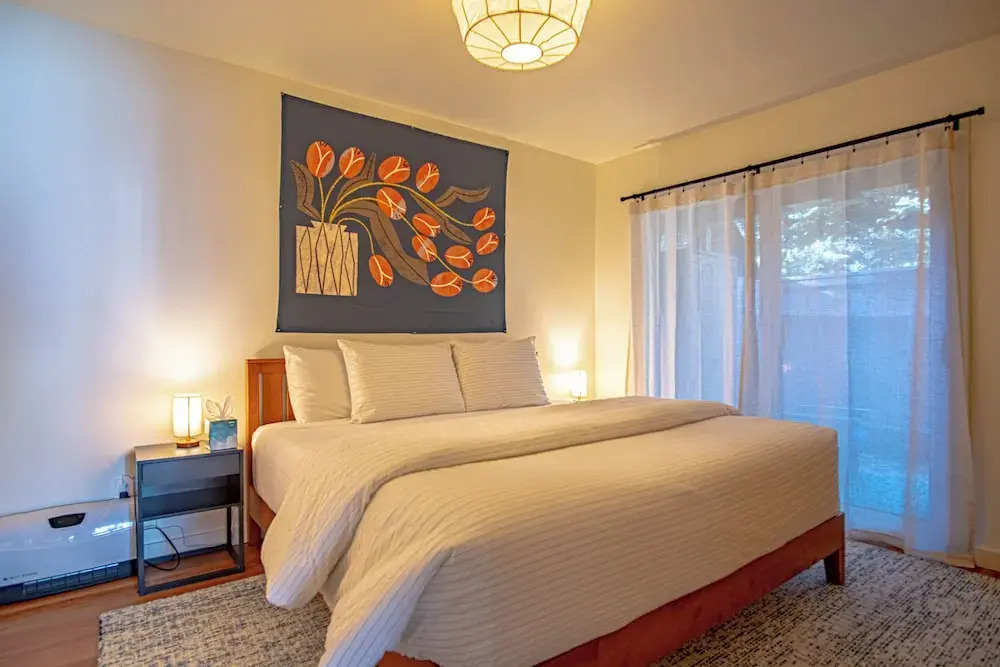 2bd, 2BA Ketchum Condo Newly Remodeled & Central