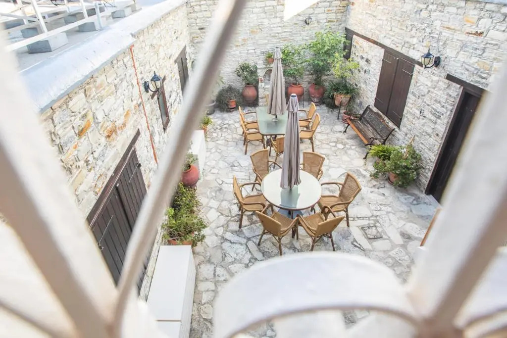 Iosiphis Stonebuilt House