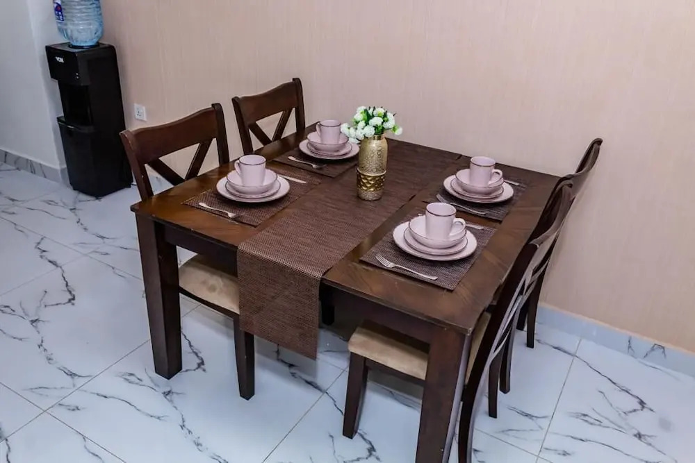 Ikhaya Serviced Apartments Kilimani