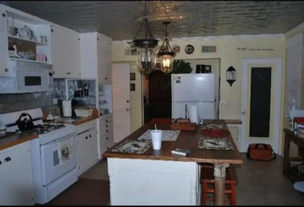 202 and Cottage