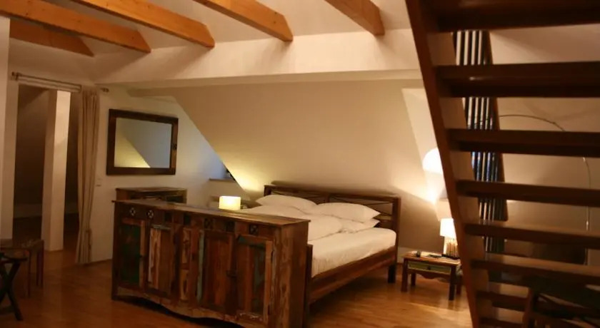 Hotel Spirit