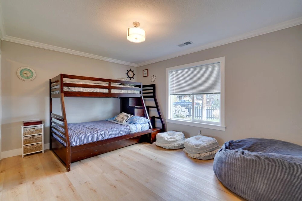 Sun-soaked Livermore Gem With Patio & Fire Pit!