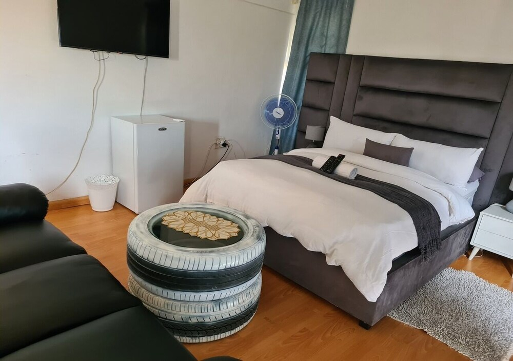 Khahiligi Investment Properties Guest