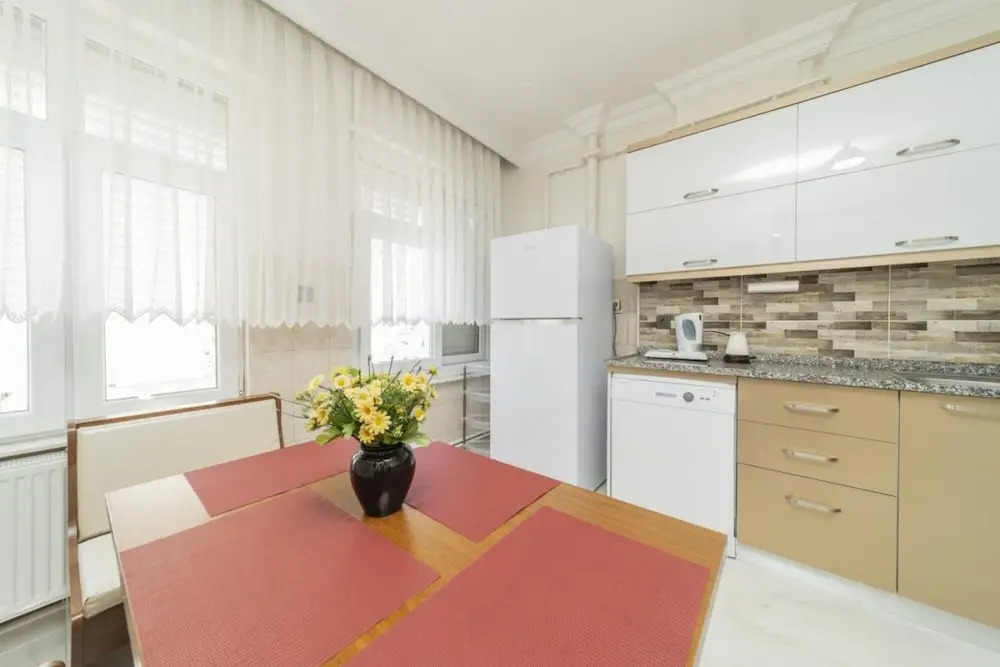 Central and Pleasant Flat in Muratpasa