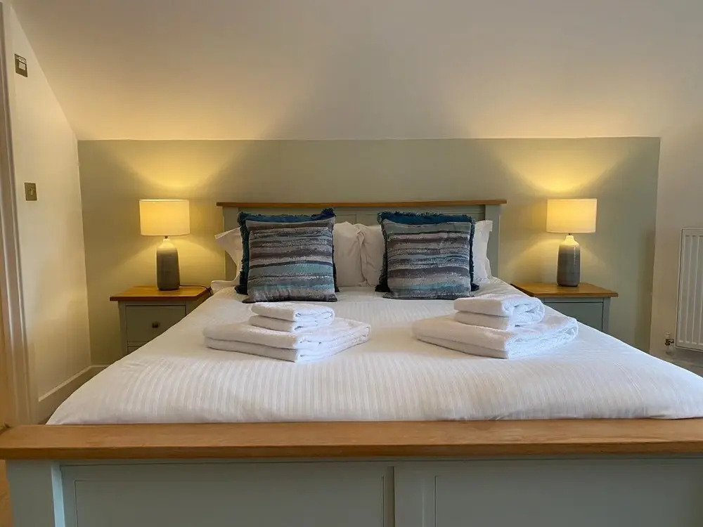 Trewhiddle Retreat V25 by Together Travel - Luxury 4-Bedroom Villa