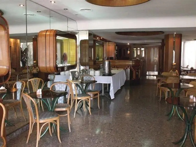 Apartamentos Plaza