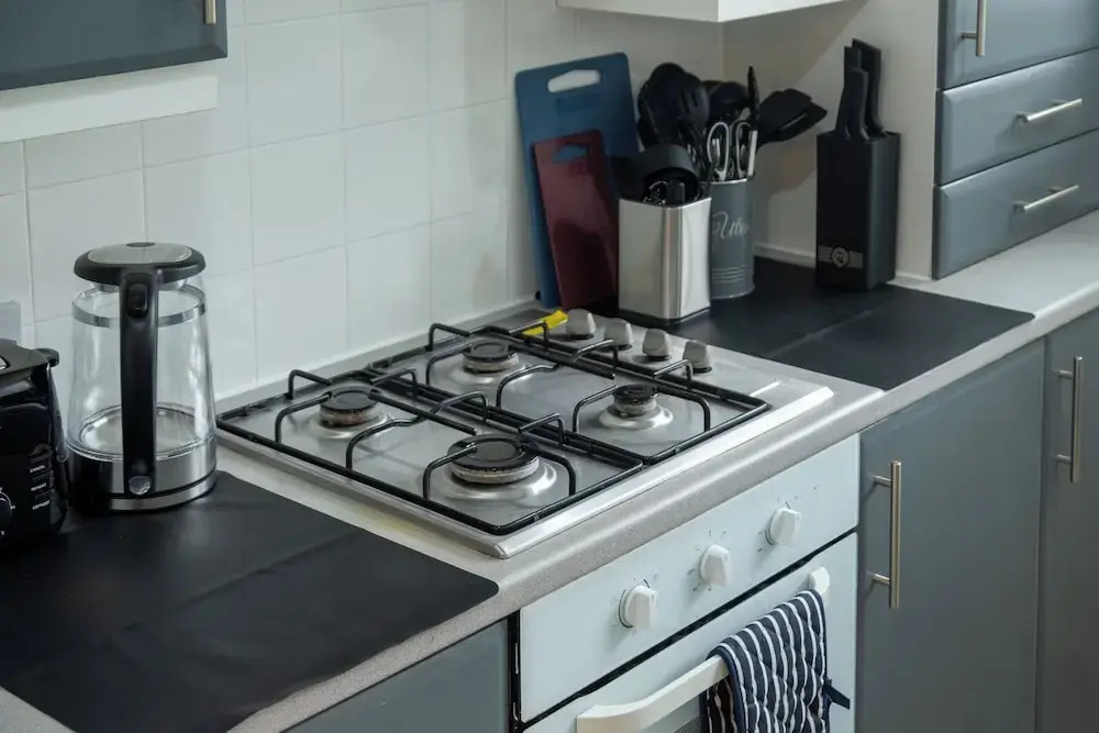Modern Unit Cook  Work in Comfort